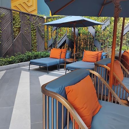 Brissluxe At Bts Onnut Sukumvit 50 Banguecoque Exterior foto
