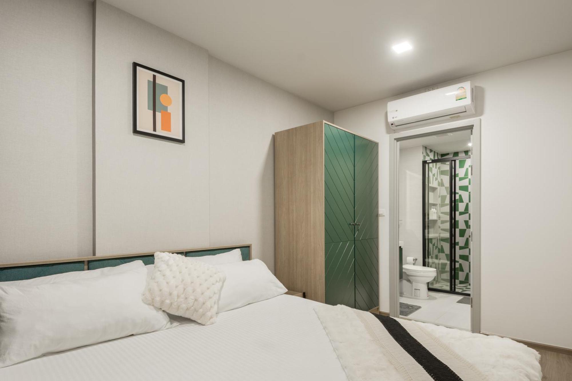 Brissluxe At Bts Onnut Sukumvit 50 Banguecoque Exterior foto