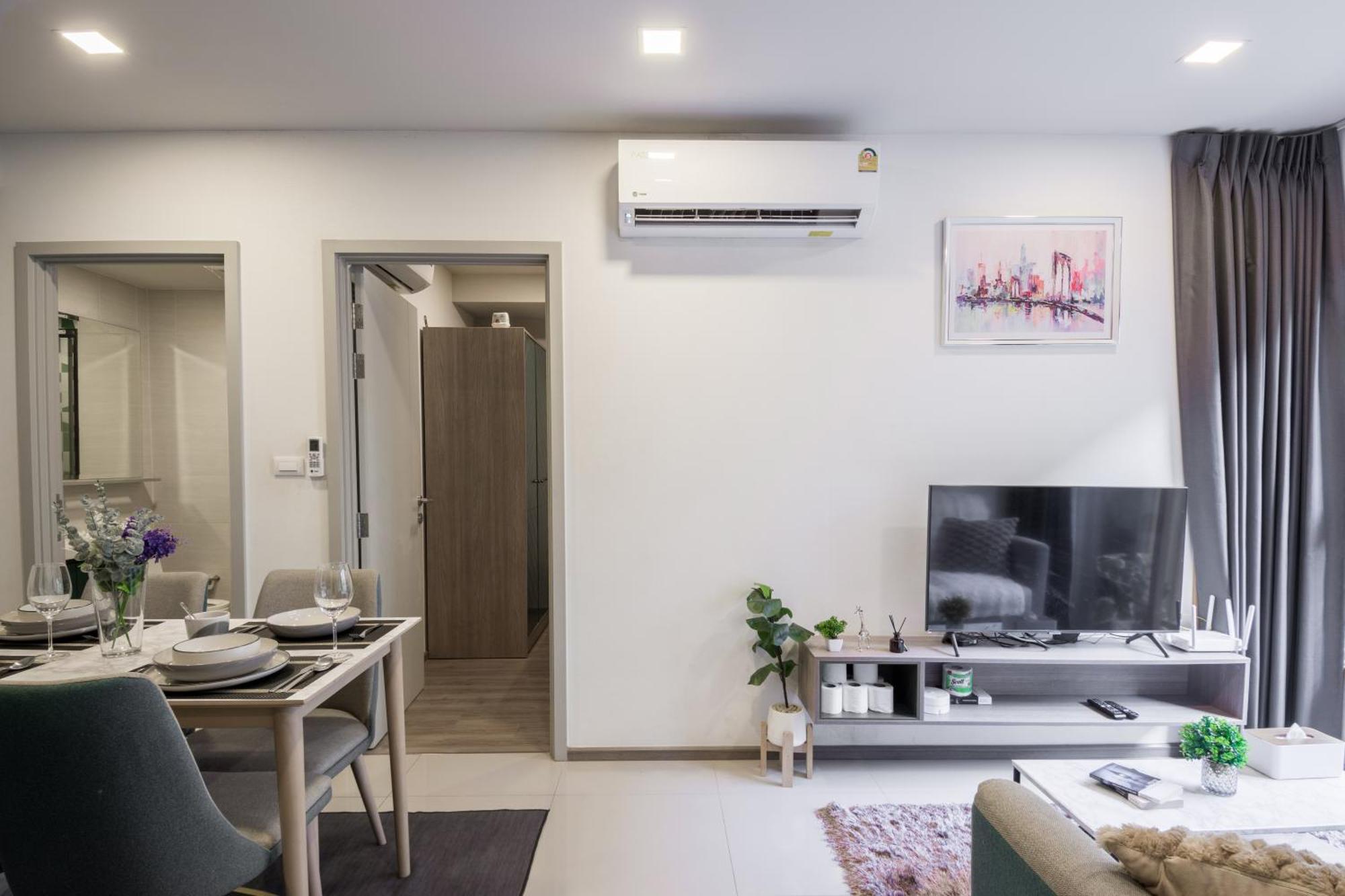 Brissluxe At Bts Onnut Sukumvit 50 Banguecoque Exterior foto