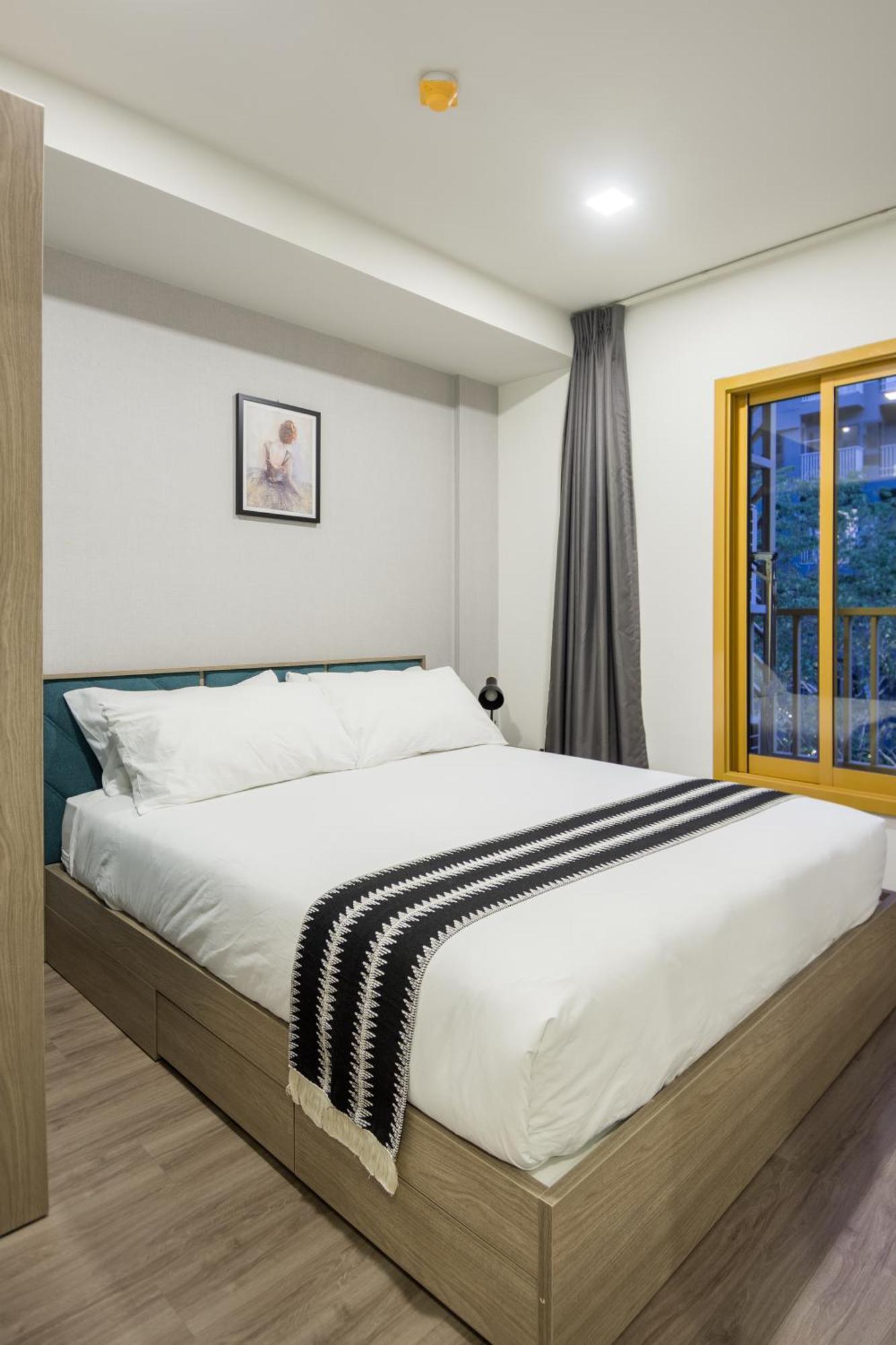 Brissluxe At Bts Onnut Sukumvit 50 Banguecoque Exterior foto