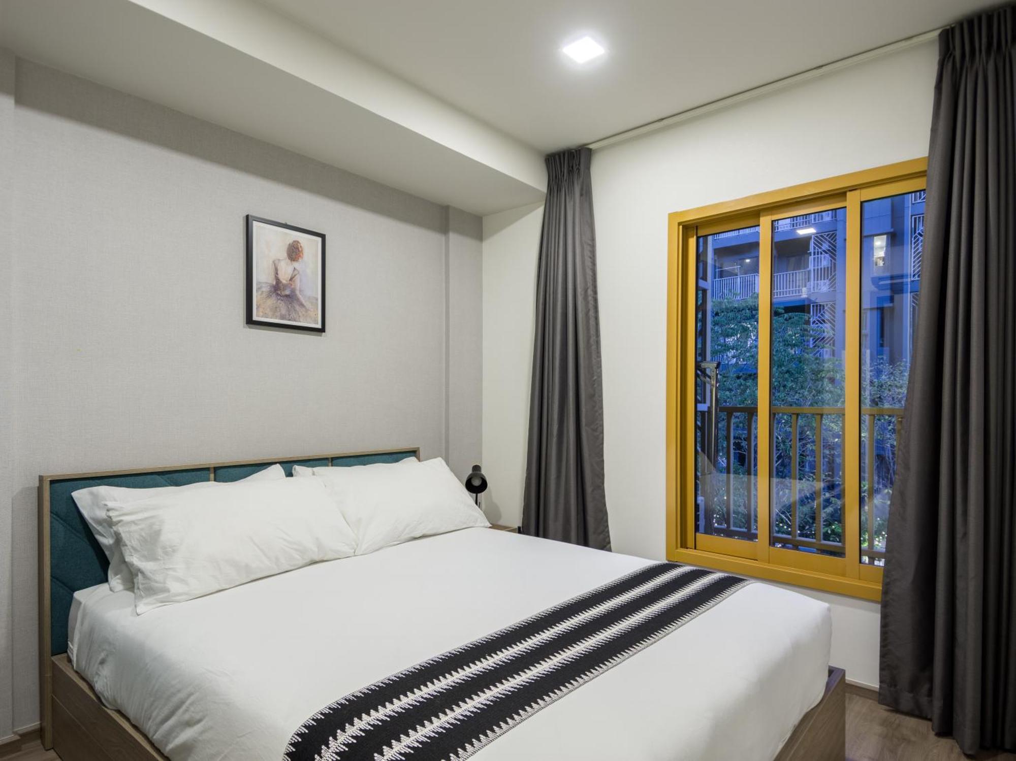 Brissluxe At Bts Onnut Sukumvit 50 Banguecoque Exterior foto